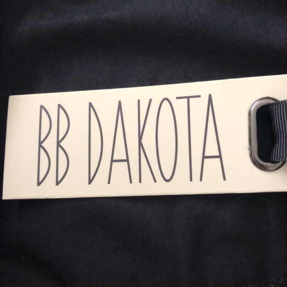 BB DAKOTA GORGEOUS LITTLE BLACK LACE DRESS SIZE 6 - Picture 8 of 9